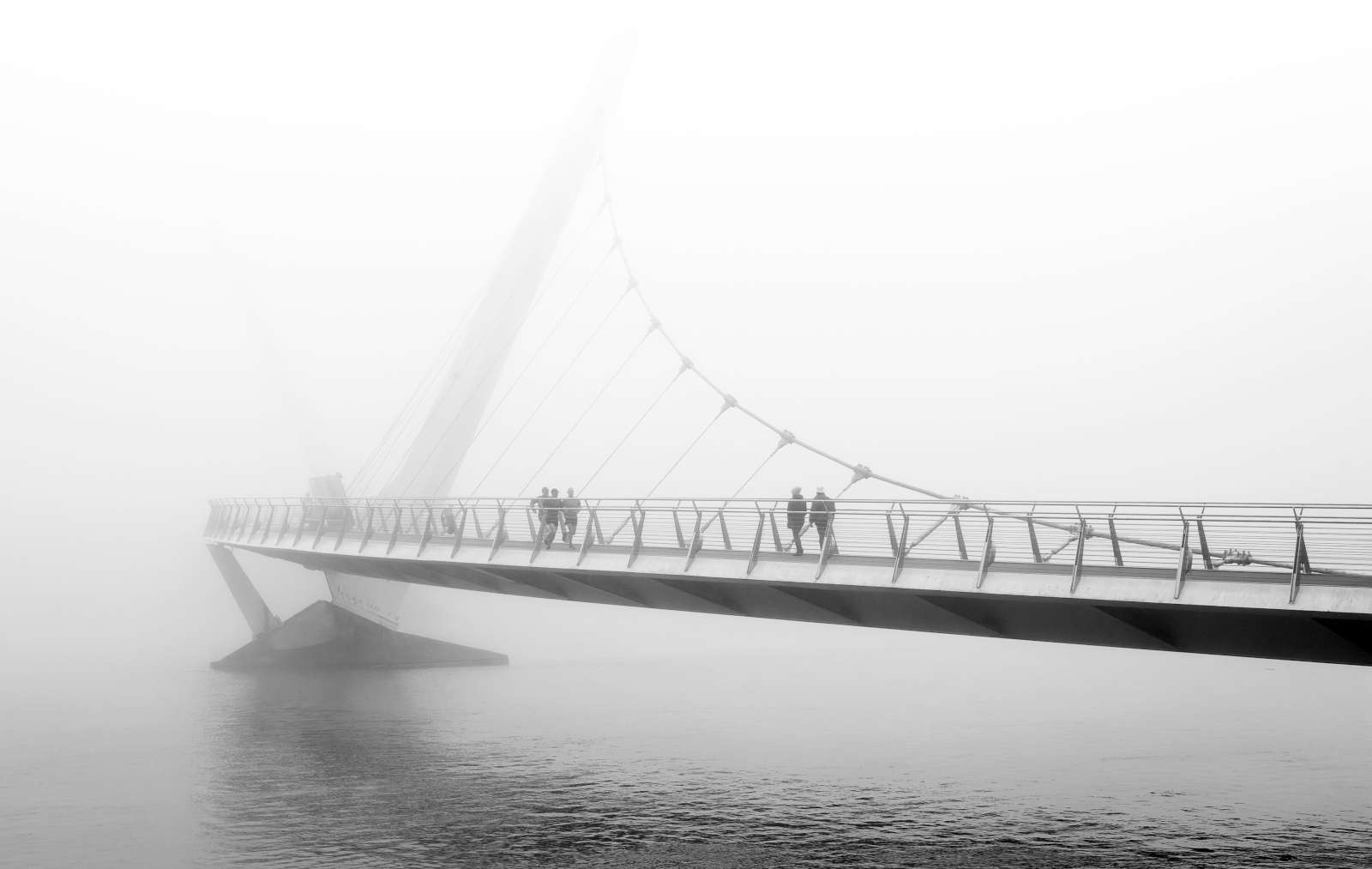 Photo of the night sky and aurora borealis behind Grianan fort, County Donegal